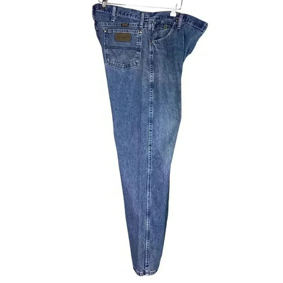 Wrangler Jeans Men 40X32 Blue George Strait Cowboy Cut Original Fit Medium Wash - Picture 3 of 8